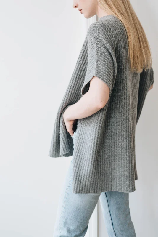 Simple and Chic Capelet