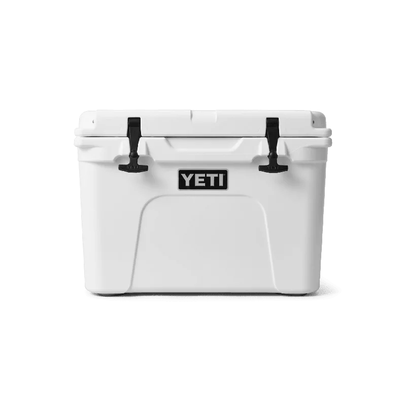 Tundra 35 Hard Cooler - White