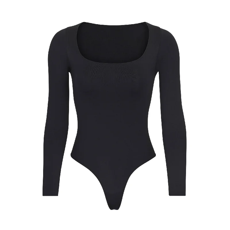 ESSENTIAL LONG SLEEVE SCOOP NECK BODYSUIT | ONYX