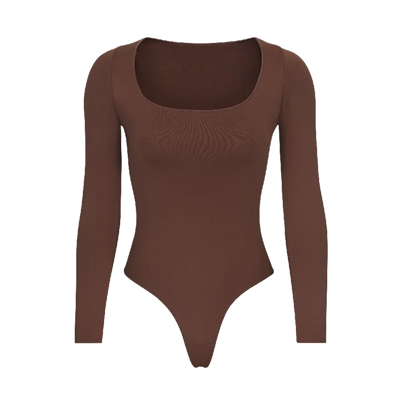 ESSENTIAL LONG SLEEVE SCOOP NECK BODYSUIT | SMOKEY QUARTZ