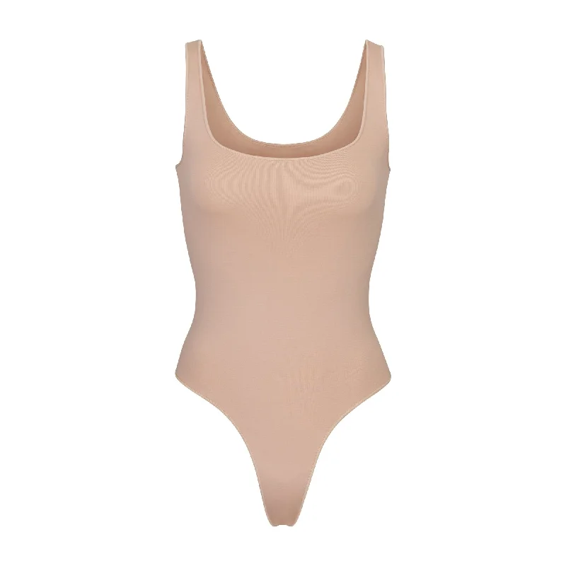 ESSENTIAL SCOOP NECK BODYSUIT | SANDSTONE